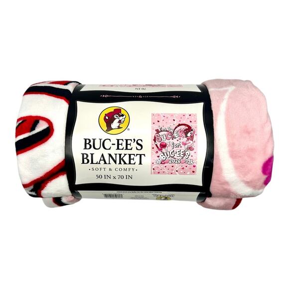Buc-ee’s Valentine's Day 2026 Blanket - Picture 4 of 4